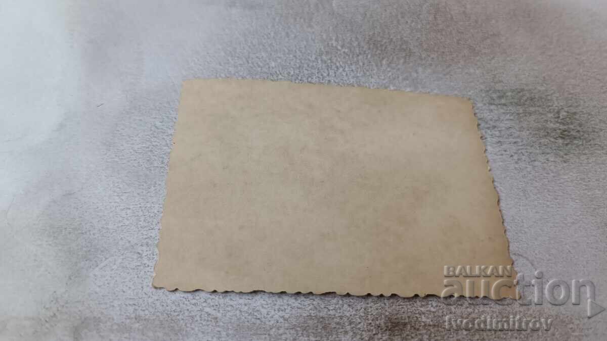 Снимка Маршируващи младши офицери с цена 2.65 лв. | € 1.35