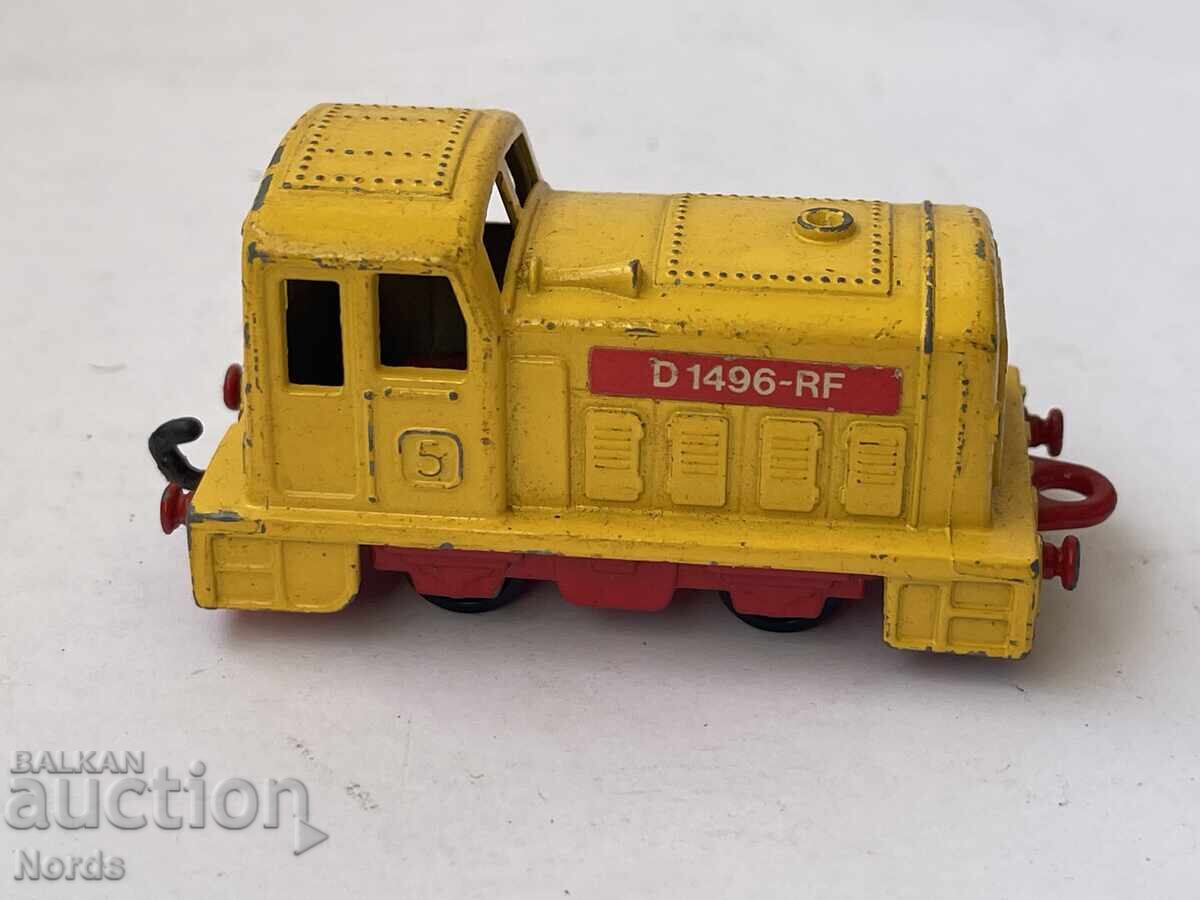 Auction MATCHBOX trolley Auction MATCHBOX trolley