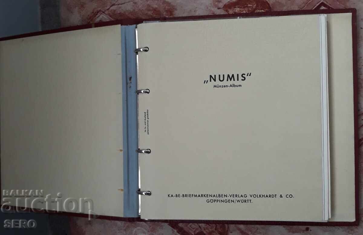 Coin album with 10 sheets for 204 coins of different sizes with price 10.01 BGN | € 5.12