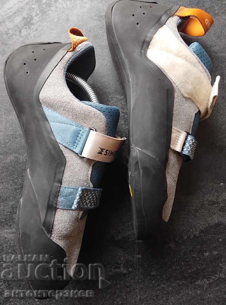 Delivery of SIMOND ESPADRILLES FOR CLIMBING KLIMB V2 Delivery of SIMOND ESPADRILLES FOR CLIMBING KLIMB V2