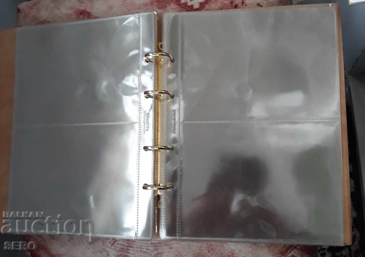 Auction  Coin envelope binder with 20 pages