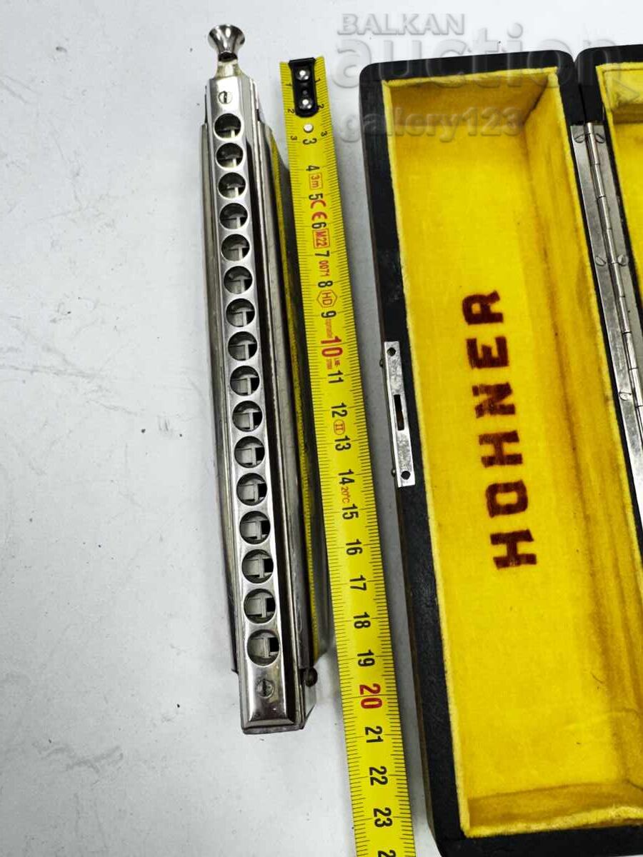 Σφυρίζουσα φυσαρμόνικα Σφυρίζουσα φυσαρμόνικα