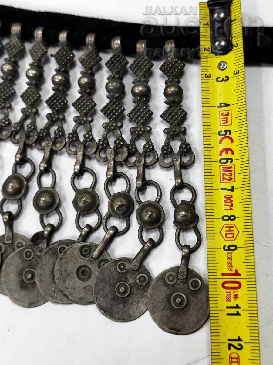 Old jewelry lot with price 37.00 BGN | € 18.92 Old jewelry lot with price 37.00 BGN | € 18.92