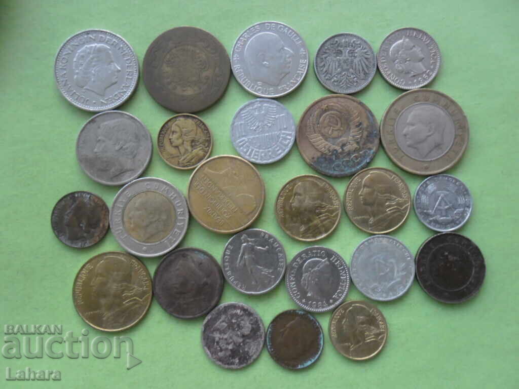 Lot of coins with price 2.50 BGN | € 1.28 Lot of coins with price 2.50 BGN | € 1.28