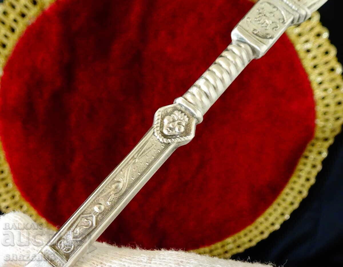 Licitație Lingură de cositor pentru nuntă de cositor cu figurine de soți, înger, etc