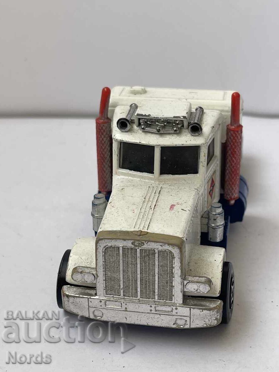 Φορτηγό MATCHBOX με τιμή 7.50 BGN | € 3.83 Φορτηγό MATCHBOX με τιμή 7.50 BGN | € 3.83