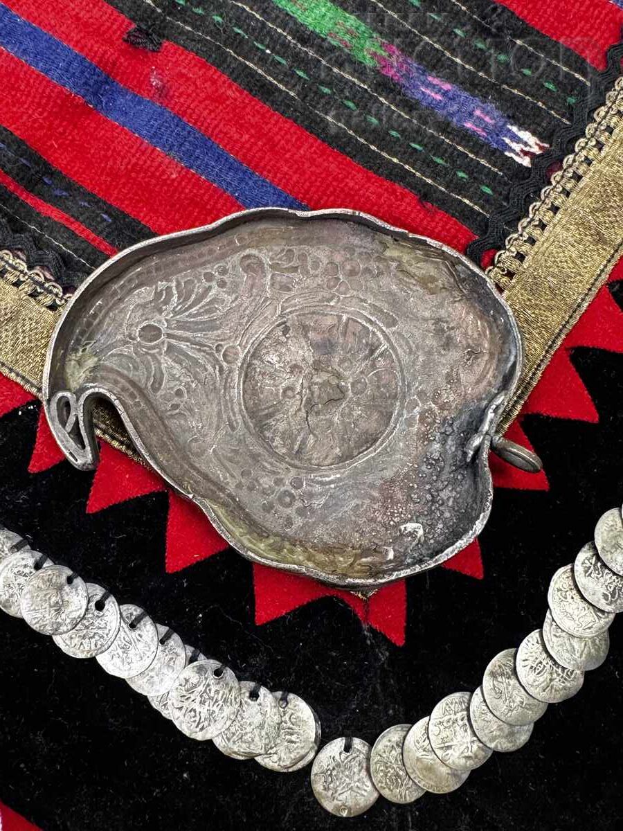 Revival-era buckle, single, silver, stamped, forged with price 61.00 BGN | € 31.19 Revival-era buckle, single, silver, stamped, forged with price 61.00 BGN | € 31.19