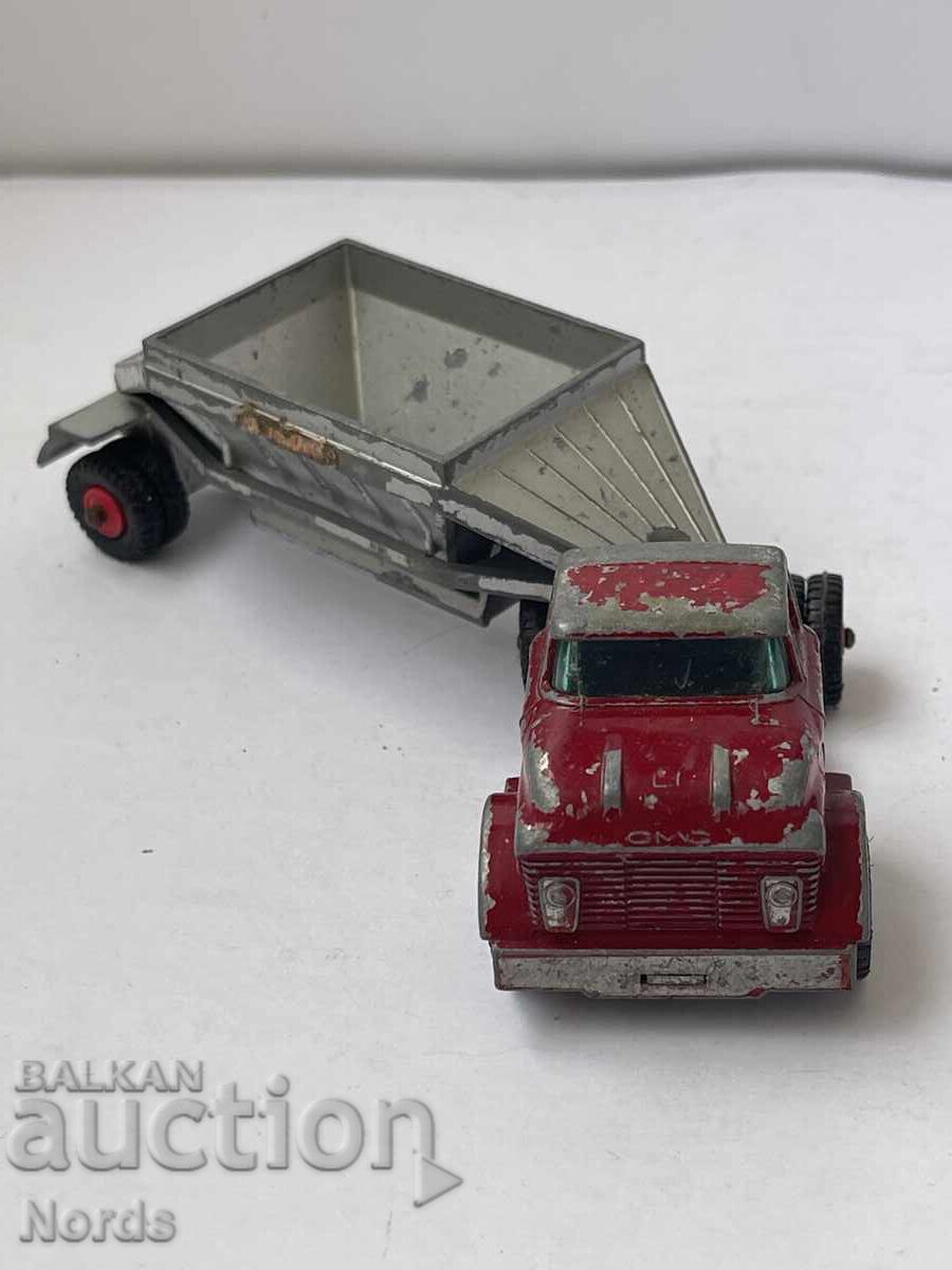 Φορτηγό MATCHBOX με τιμή 5.50 BGN | € 2.81 Φορτηγό MATCHBOX με τιμή 5.50 BGN | € 2.81