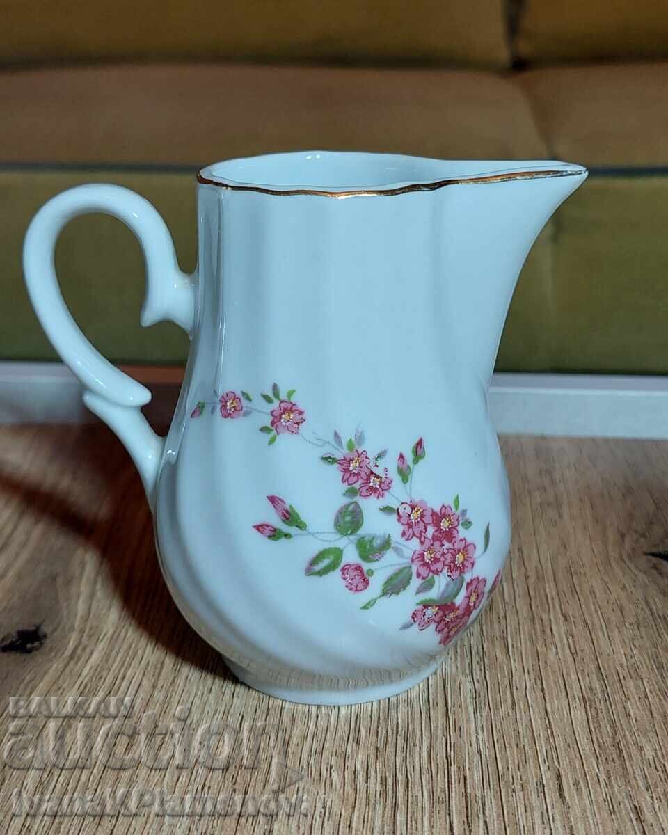 Παράδοση Πορσελάνη Βουλγαρίας δύο κανάτες για γνώστες