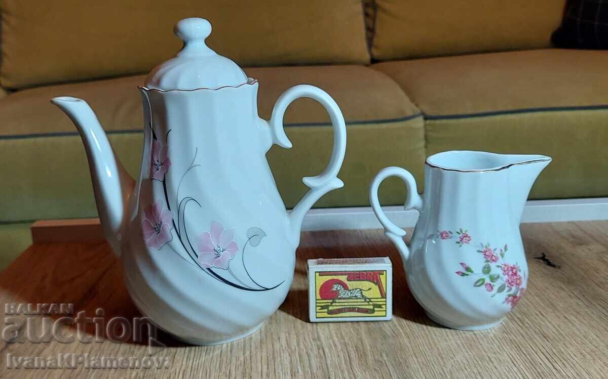 Porțelan Bulgaria două carafe pentru cunoscători - 7 Porțelan Bulgaria două carafe pentru cunoscători - 7