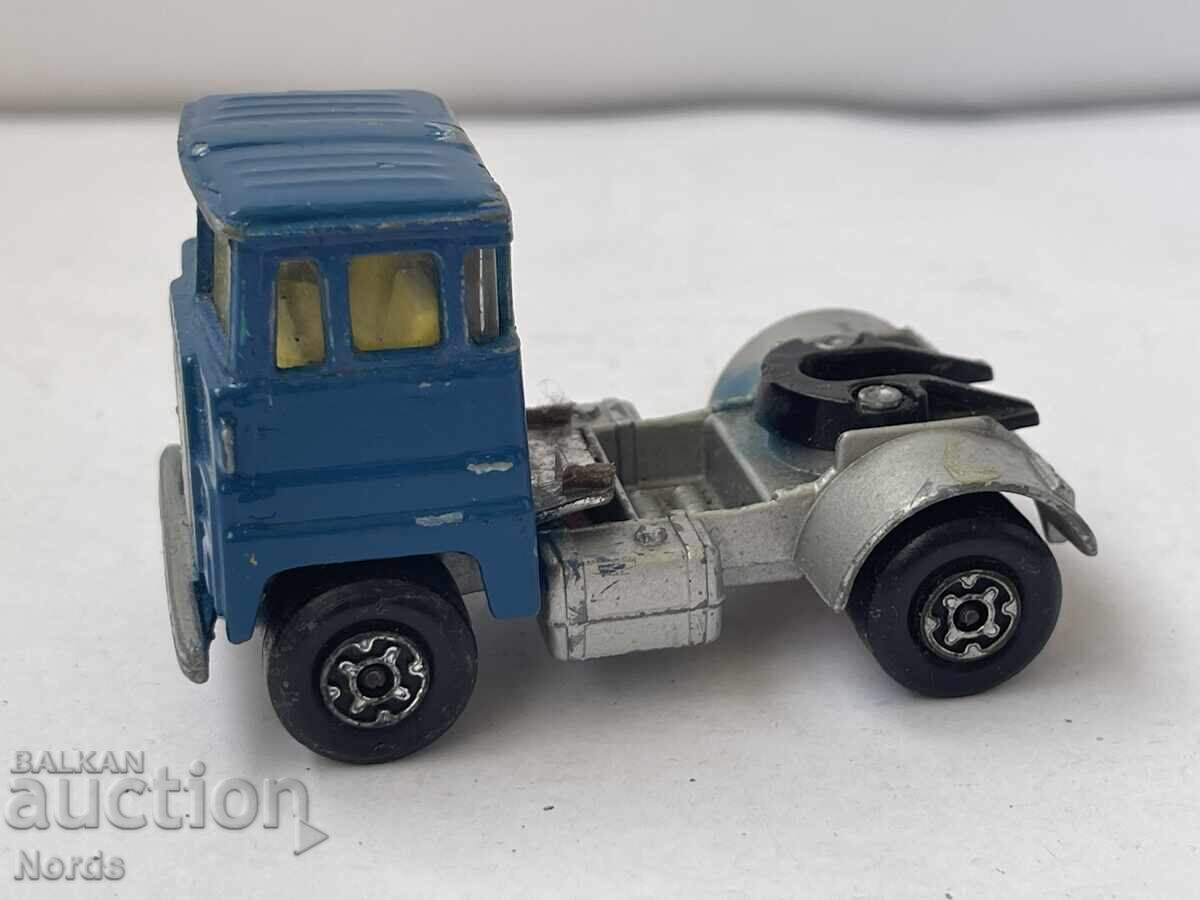 Φορτηγό MATCHBOX με τιμή 5.00 BGN | € 2.56 Φορτηγό MATCHBOX με τιμή 5.00 BGN | € 2.56