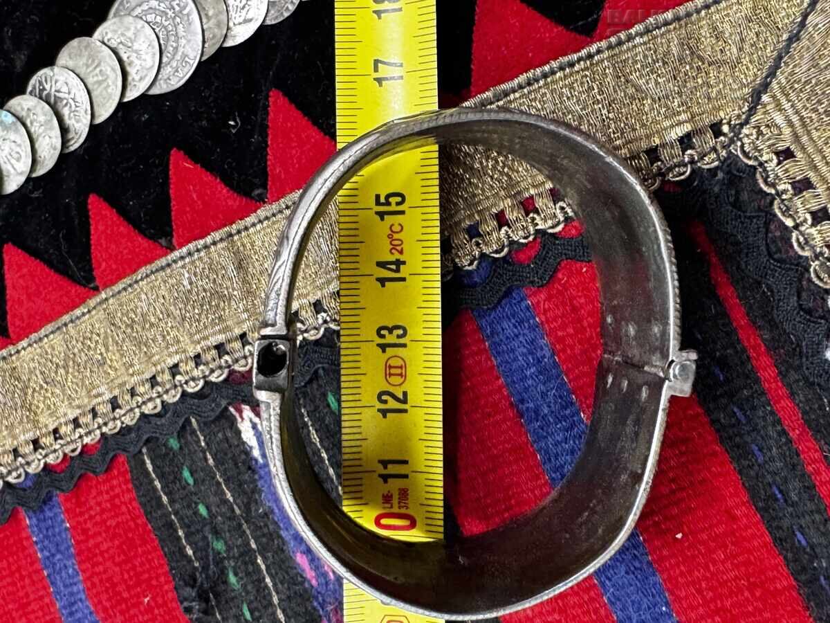 Revival bracelet struck silver - 5 Revival bracelet struck silver - 5