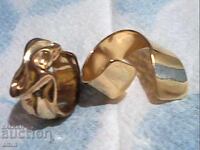 Ineluri placate cu aur