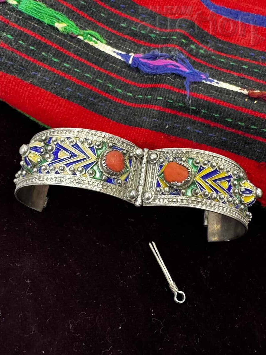 Antique silver bracelet with enamel and coral Antique silver bracelet with enamel and coral