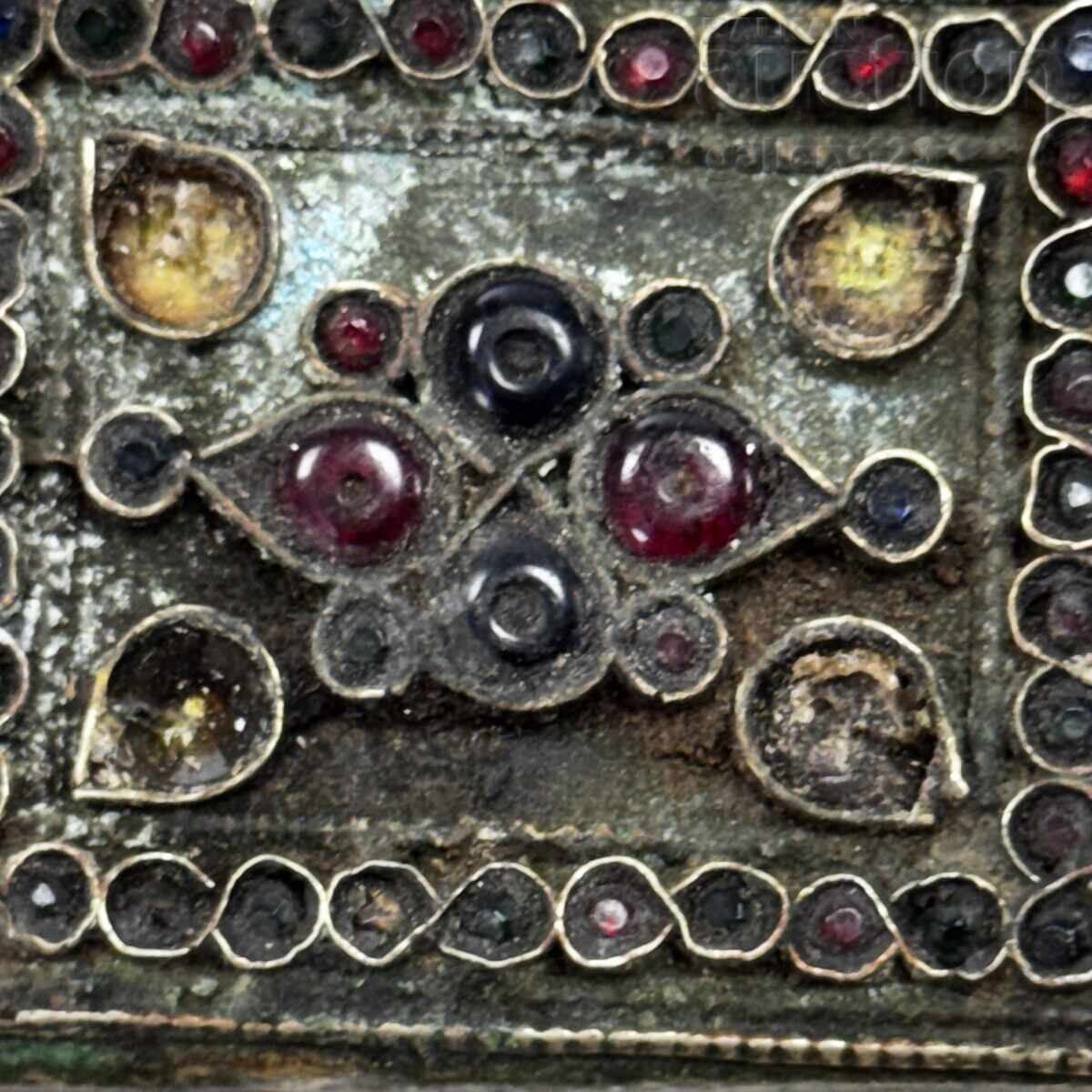 Old musket jewelry with price 16.10 BGN | € 8.23 Old musket jewelry with price 16.10 BGN | € 8.23