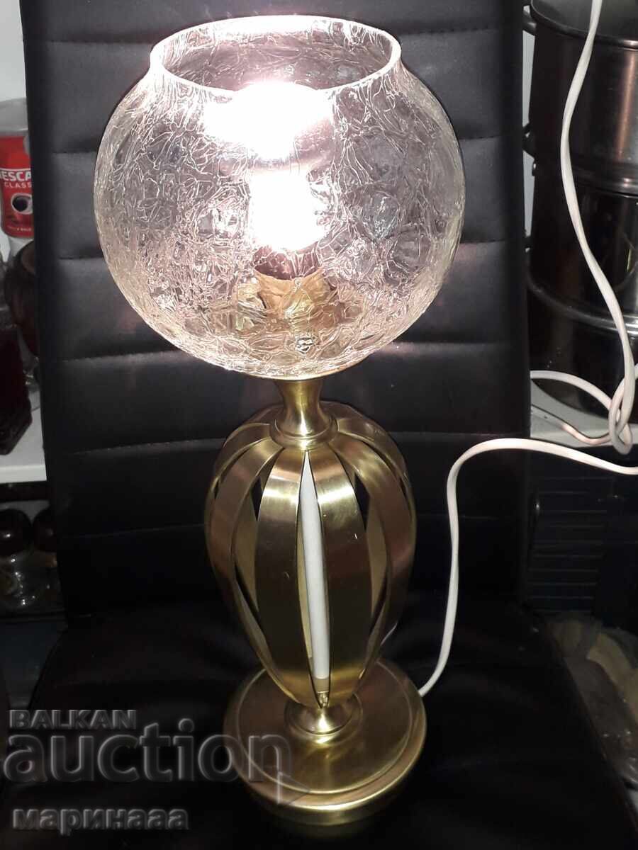 MASSIVE LAMP. VINTAGE. BRONZE. USA. 20s (referring to the 1920s) with price 70.00 BGN | € 35.79 MASSIVE LAMP. VINTAGE. BRONZE. USA. 20s (referring to the 1920s) with price 70.00 BGN | € 35.79