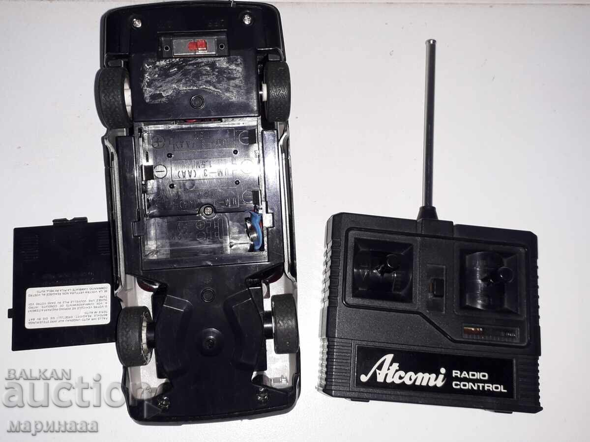 Vintage Radio-Controlled Car "FORD SIERRA" - 5 Vintage Radio-Controlled Car "FORD SIERRA" - 5