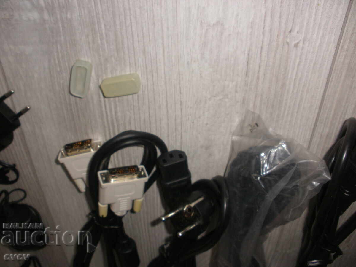 Παράδοση Μικροί, καλώδια τροφοδοσίας και άλλα - Β.Ζ.Τ Παράδοση Μικροί, καλώδια τροφοδοσίας και άλλα - Β.Ζ.Τ