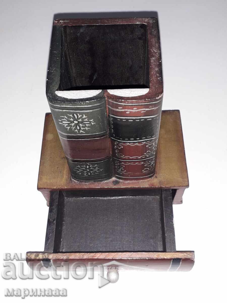 Доставка на МОЛИВНИК. ДЪРВО