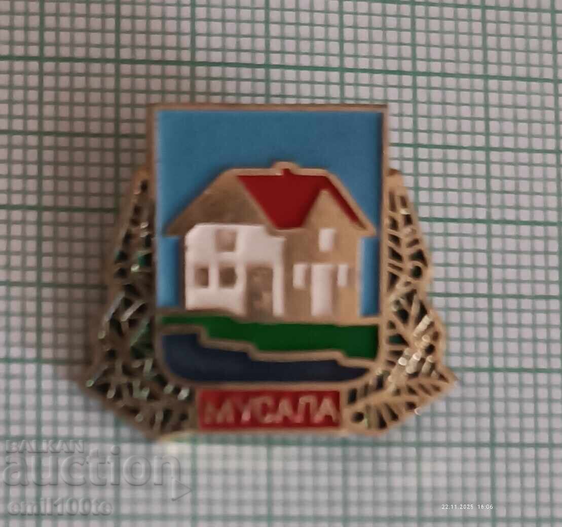 Badge - Musala hut with price 3.00 BGN | € 1.53 Badge - Musala hut with price 3.00 BGN | € 1.53