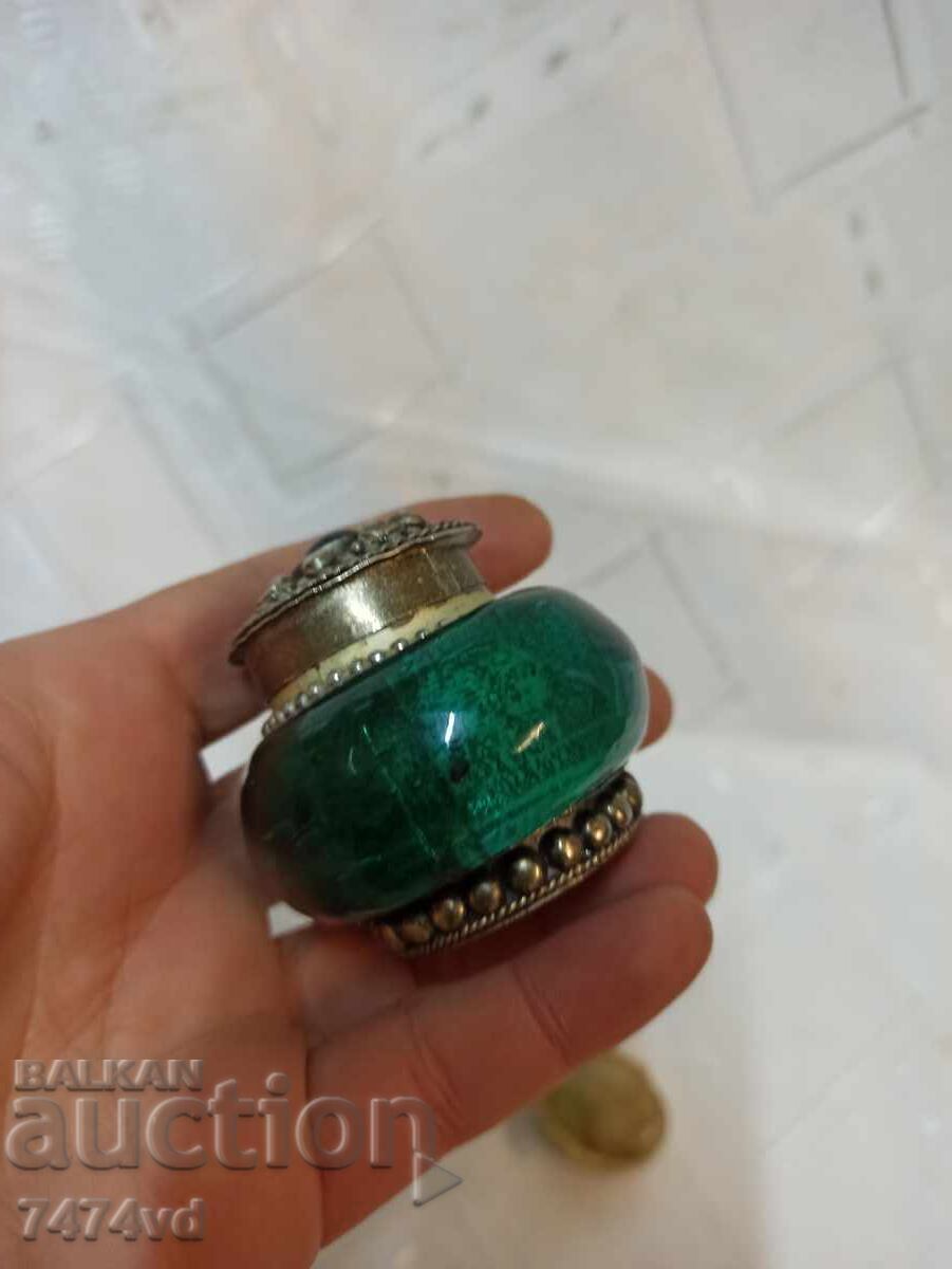 Аукцион МАЛКИ КОЛЕКЦИОНЕРСКИ КУТИЙКИ 3 БРОЯ Аукцион МАЛКИ КОЛЕКЦИОНЕРСКИ КУТИЙКИ 3 БРОЯ