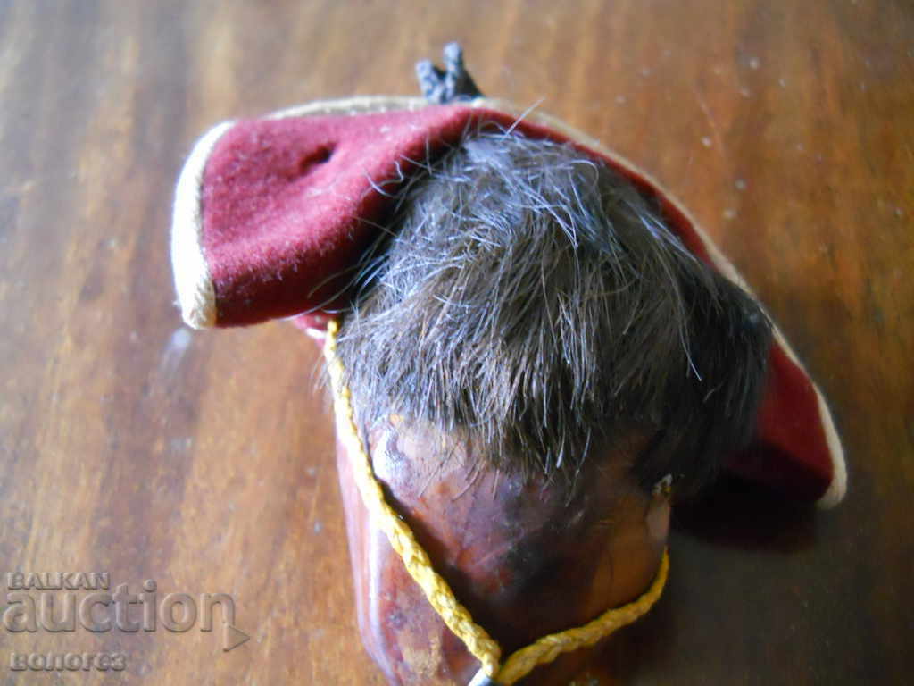 Аукцион Уникална бразилска дървена статуетка