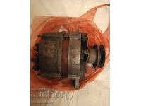 Alternator (dinam) - BOSCH 90A pentru Audi 80 (B3 și B4)