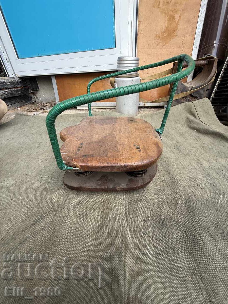 Old child bike seat with price 55.00 BGN | € 28.12