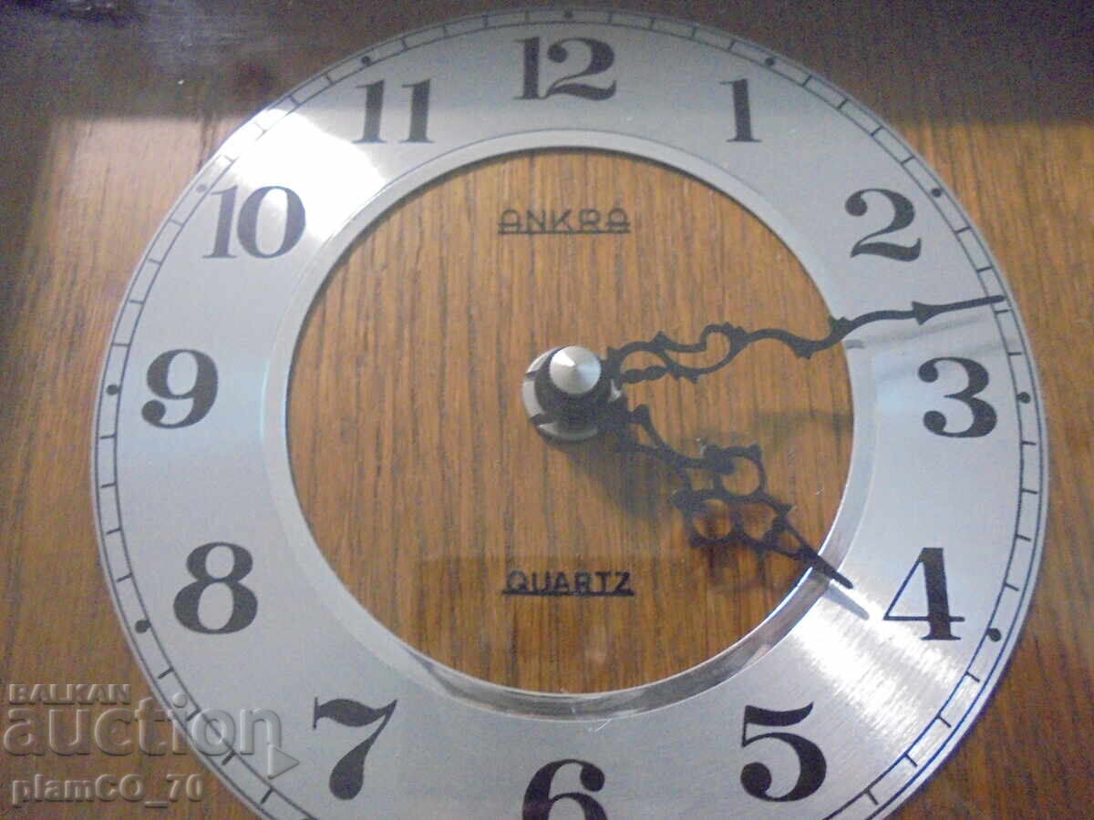 №8383 Old Retro Quartz Watch - ANKRA - 5 №8383 Old Retro Quartz Watch - ANKRA - 5