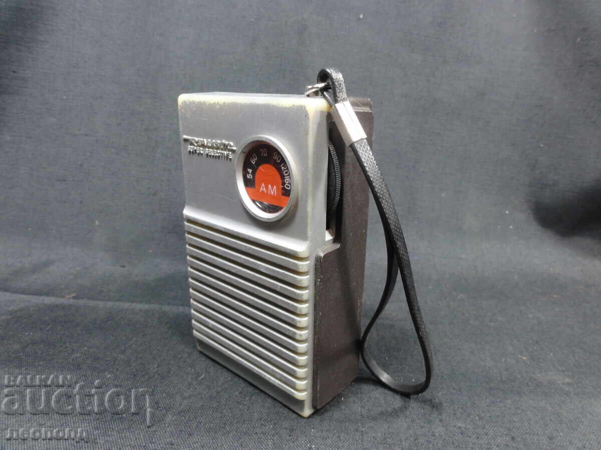 BZC STAR RETRO TRANSISTOR RADIO REALISTIC SUPER SELECTIVE with price 9.50 BGN | € 4.86