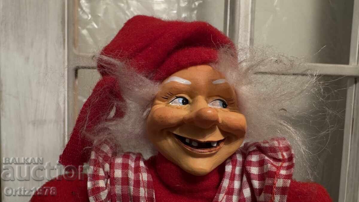 Винтидж коледна беззъба баба:) Норвегия. с цена 50.00 лв. | € 25.56