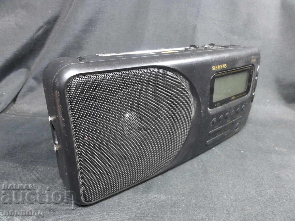 Auction  BZC STAR RETRO TRANSISTOR RADIO SIEMENS RP 654