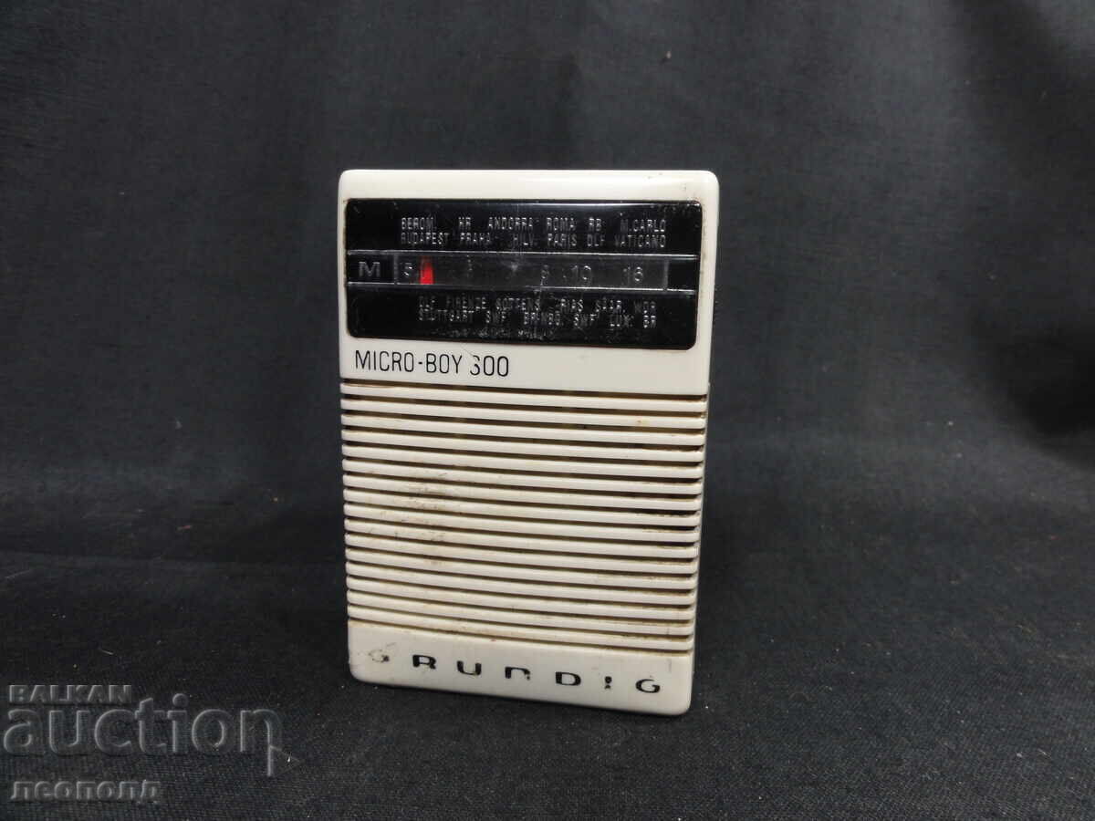 BZTs STAR RETRO TRANSISTOR RADIO GRUNDIG MICRO BOY 300