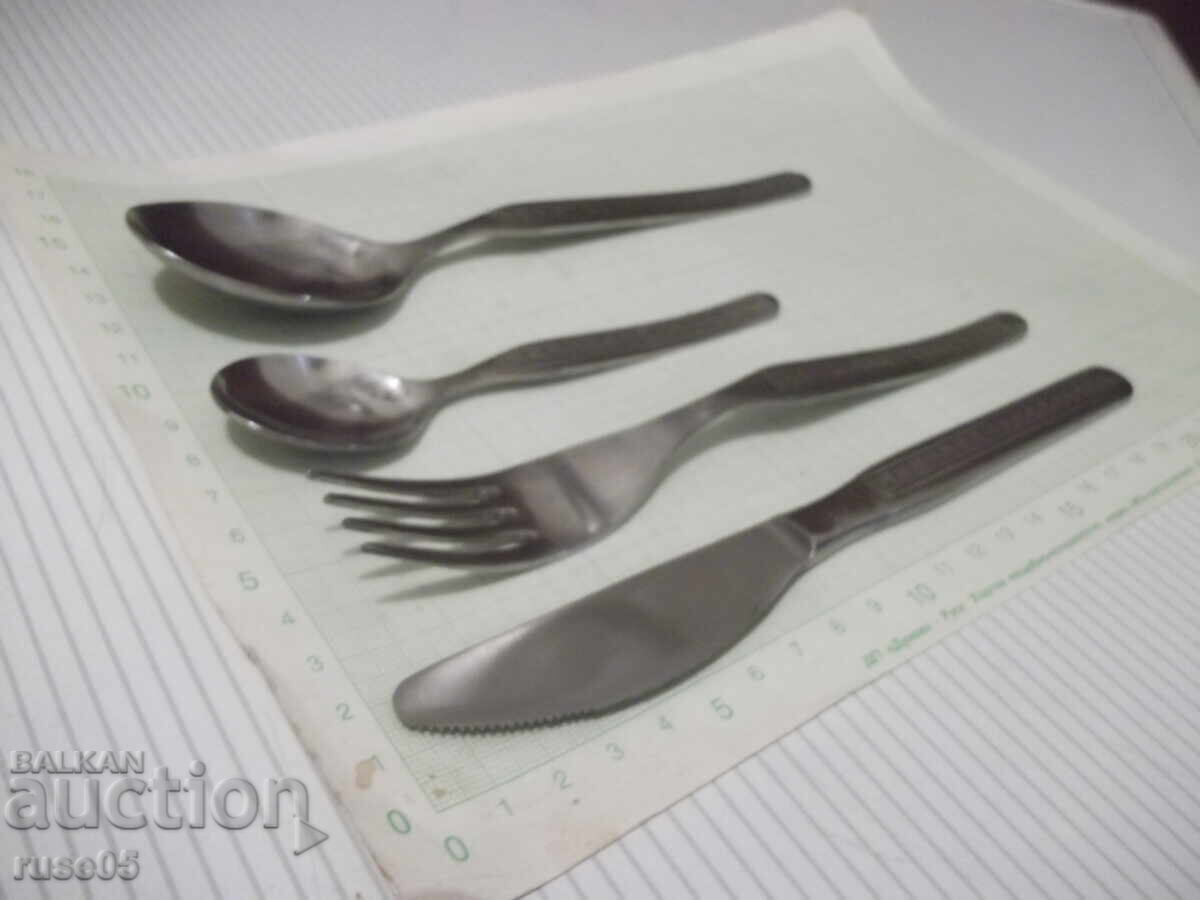 Licitație Lot de 24 de bucăți tacâmuri sovietice noi