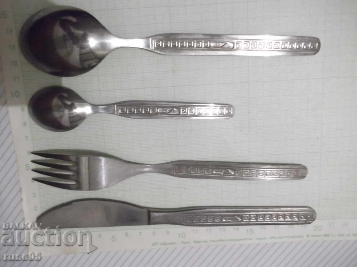 Livrarea Lot de 24 de bucăți tacâmuri sovietice noi