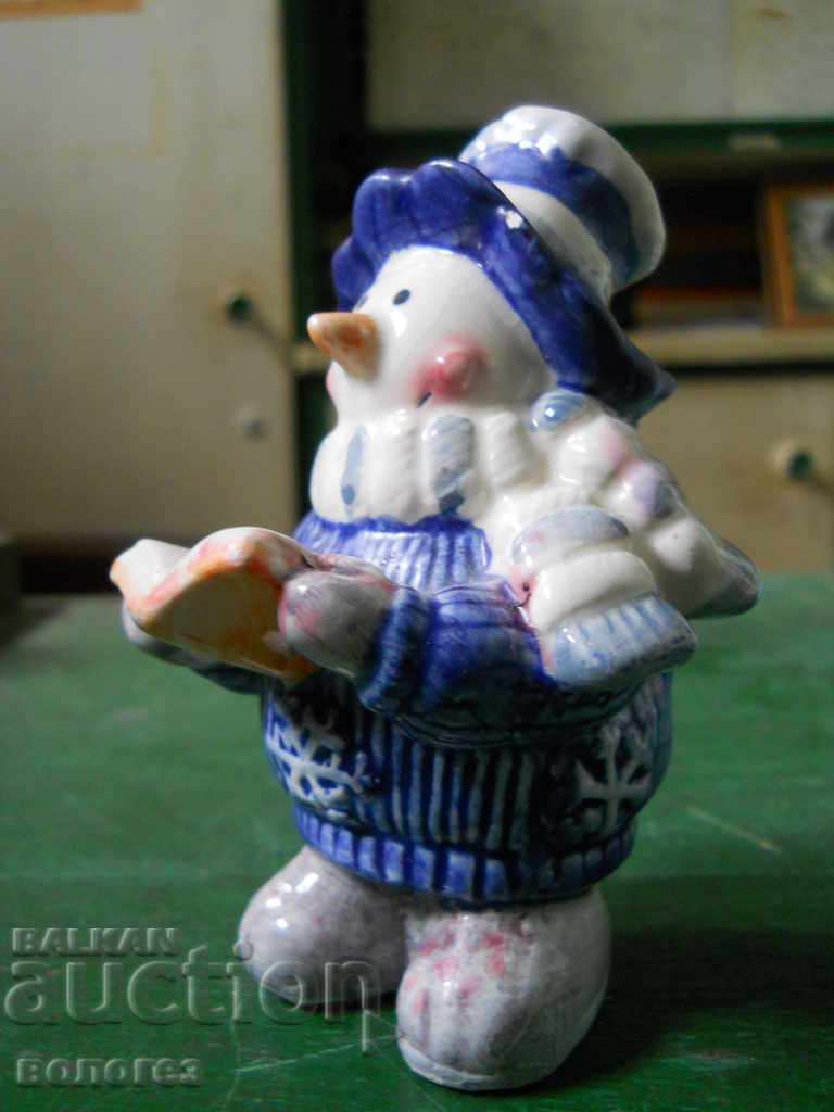 Licitație Set figurine din portelan - Japonia Licitație Set figurine din portelan - Japonia