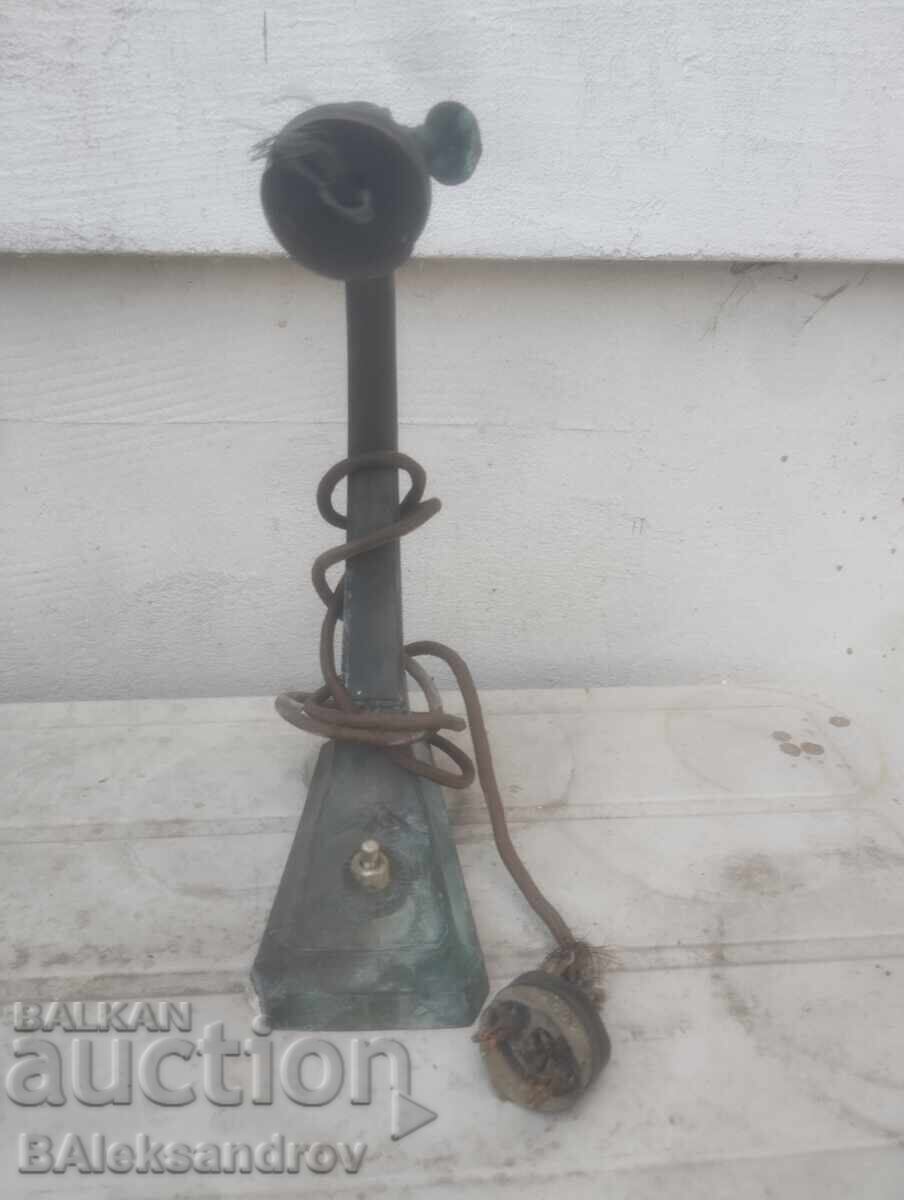 Παλιά νυχτερινή λάμπα με τιμή 28.00 BGN | € 14.32 Παλιά νυχτερινή λάμπα με τιμή 28.00 BGN | € 14.32