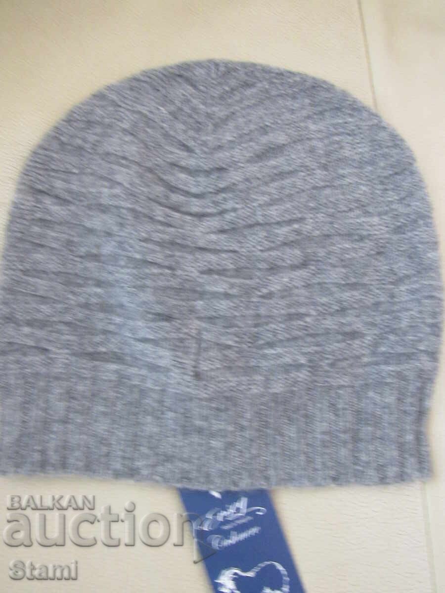 Women's/Men's Knitted Hat, 100% Cashmere, Mongolia with price 85.00 BGN | € 43.46