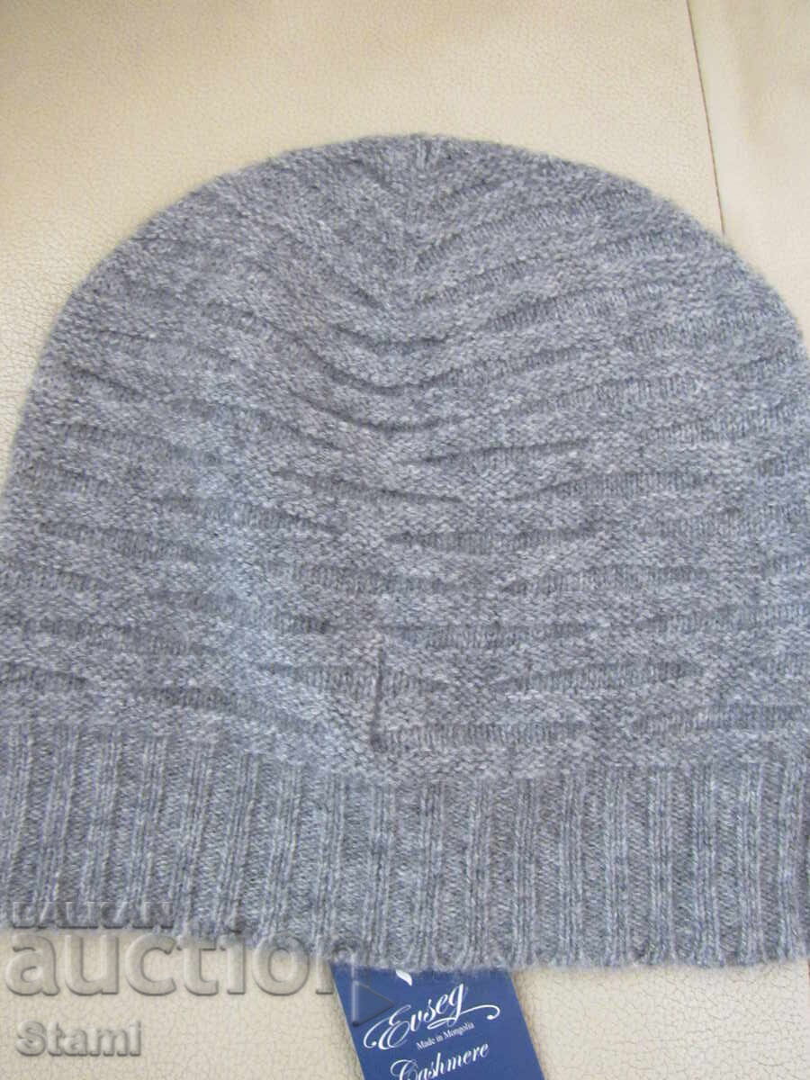 Women's/Men's Knitted Hat, 100% Cashmere, Mongolia