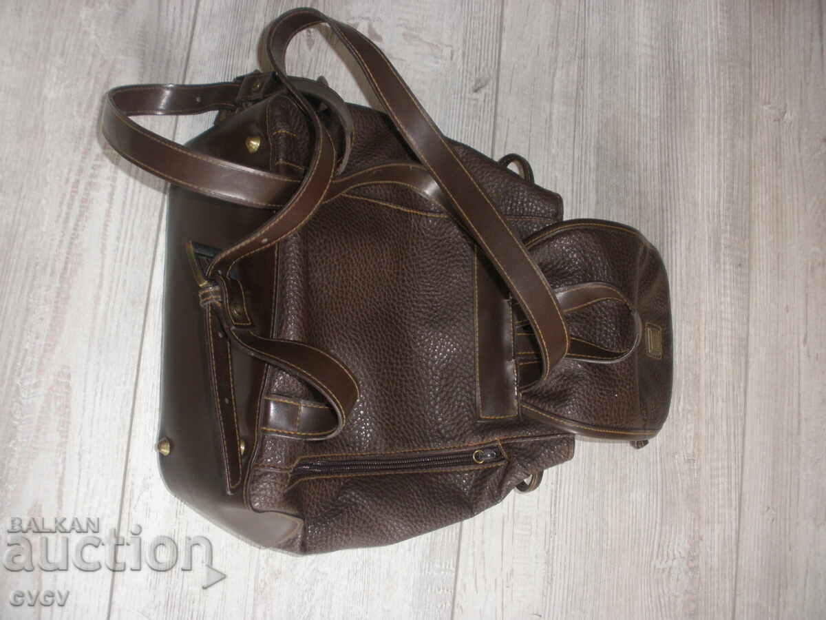 Livrarea Rucsac - maro - piele naturală - B.Z.C Livrarea Rucsac - maro - piele naturală - B.Z.C