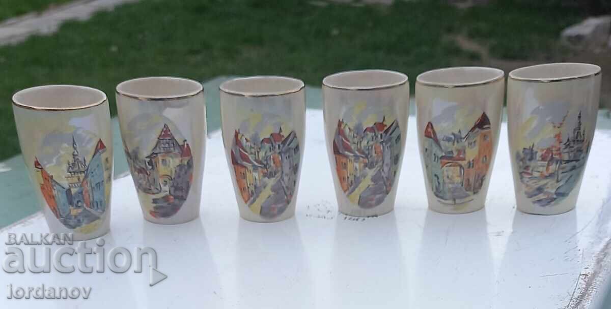 Πορσελάνινες κούπες για λικέρ