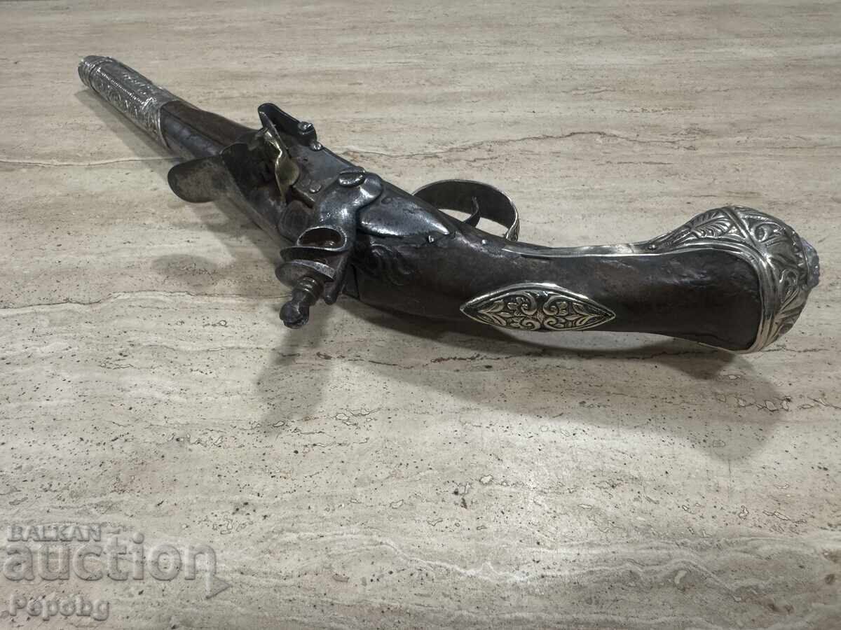 Old flint pishtov - 6