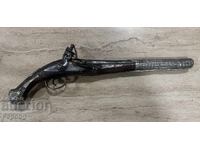 Pishtov vechi de silex