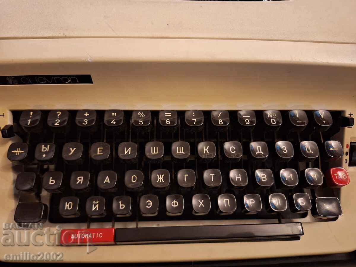 Παράδοση Γραφομηχανή Chevron βουλγαρικό πληκτρολόγιο δίχρωμη