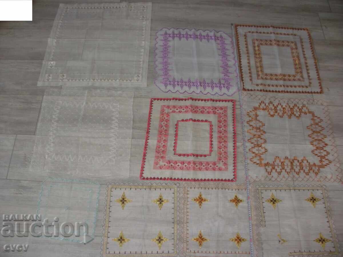 Carriage - Hand-embroidered - 10 pcs - B.Z.C - 7 Carriage - Hand-embroidered - 10 pcs - B.Z.C - 7