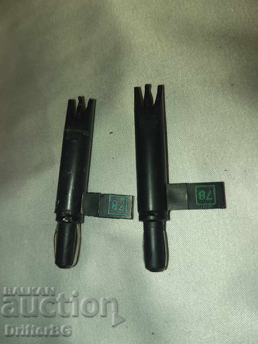 Gramophone needles, styluses Gramophone needles, styluses