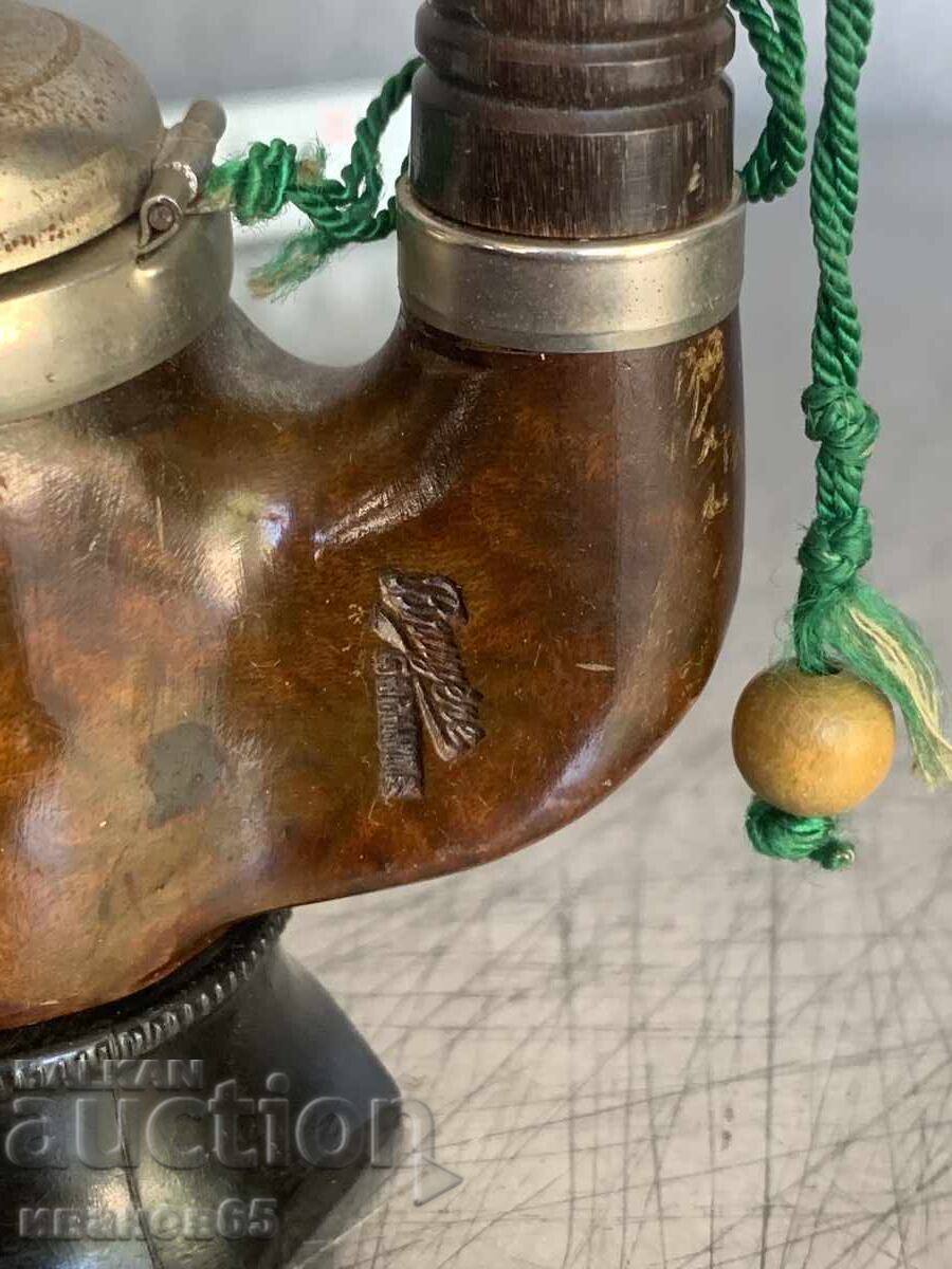 an old pipe with price 55.00 BGN | € 28.12