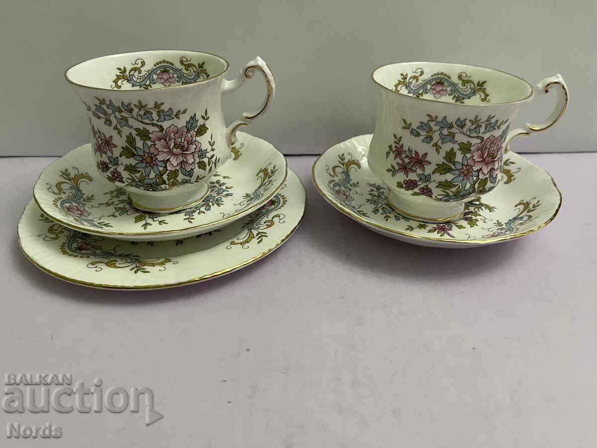 Porcelain lot - 6 Porcelain lot - 6