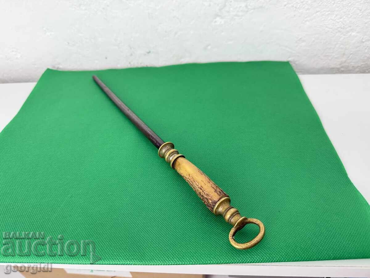 Old German sharpening steel / honing steel - F. Dic. №7638 with price 80.00 BGN | € 40.90 Old German sharpening steel / honing steel - F. Dic. №7638 with price 80.00 BGN | € 40.90