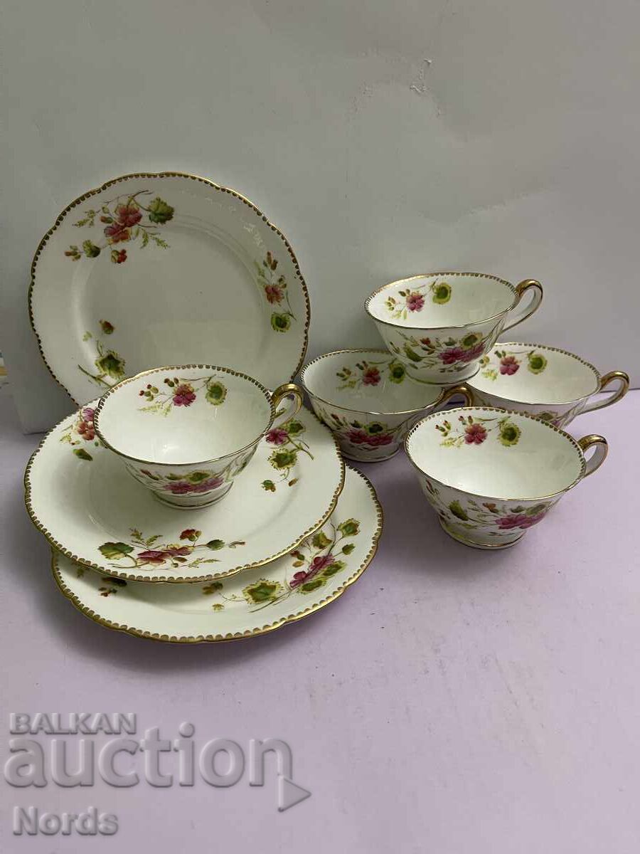 Порцеланов лот с цена 6.70 лв. | € 3.43 Порцеланов лот с цена 6.70 лв. | € 3.43